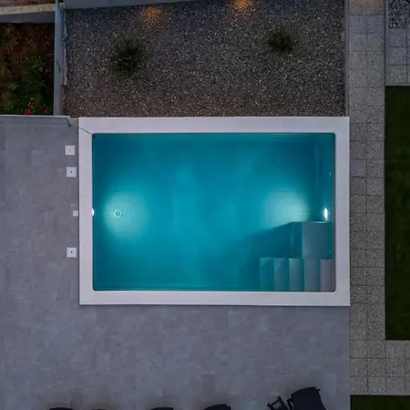 Vila Fran - Four Bedroom With Private Pool *