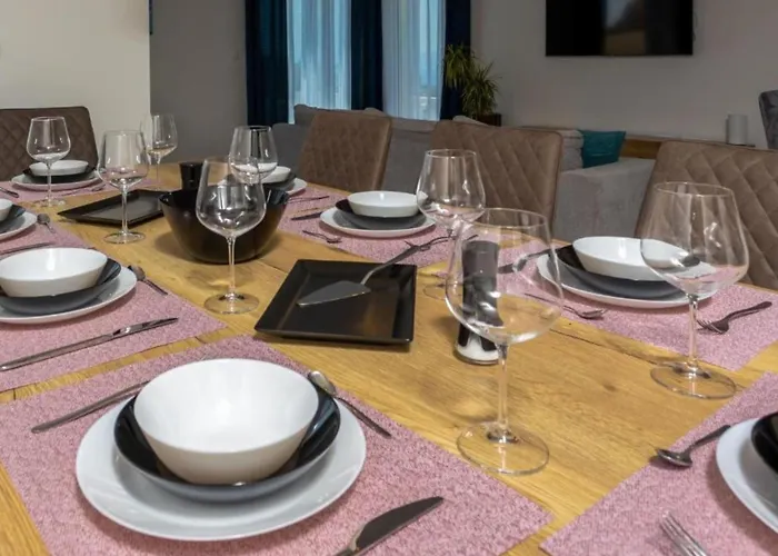 Fran - Four Bedroom With Private Pool Šmrika