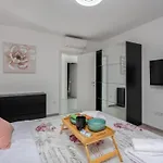 Fran - Four Bedroom With Private Pool