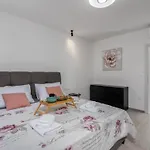 Fran - Four Bedroom With Private Pool Villa